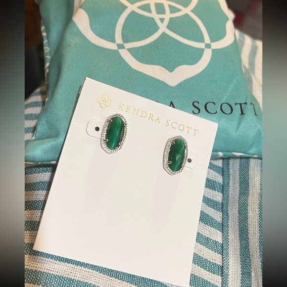Ellie Silver Stud Earrings in Emerald Cats Eye - Picture 6 of 10